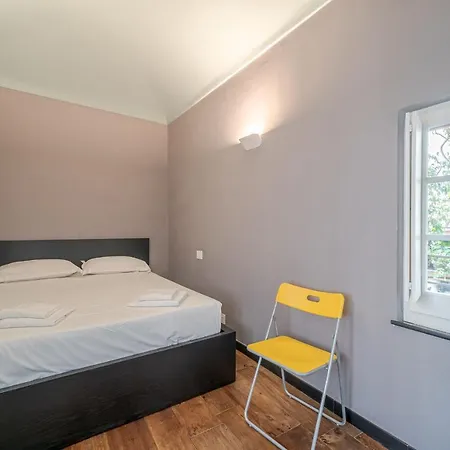 City Center Roomy Apartment Γένοβα