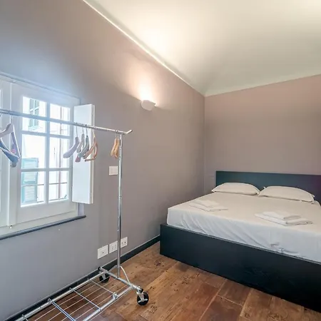 City Center Roomy Apartment Διαμέρισμα Γένοβα